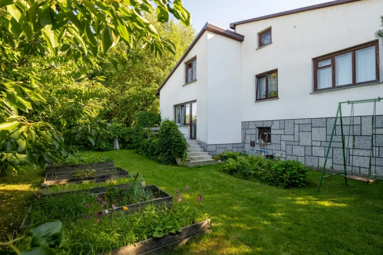 Dom z dużą działką + budynek z najemcą | Nowy Sącz – zdjęcie 2